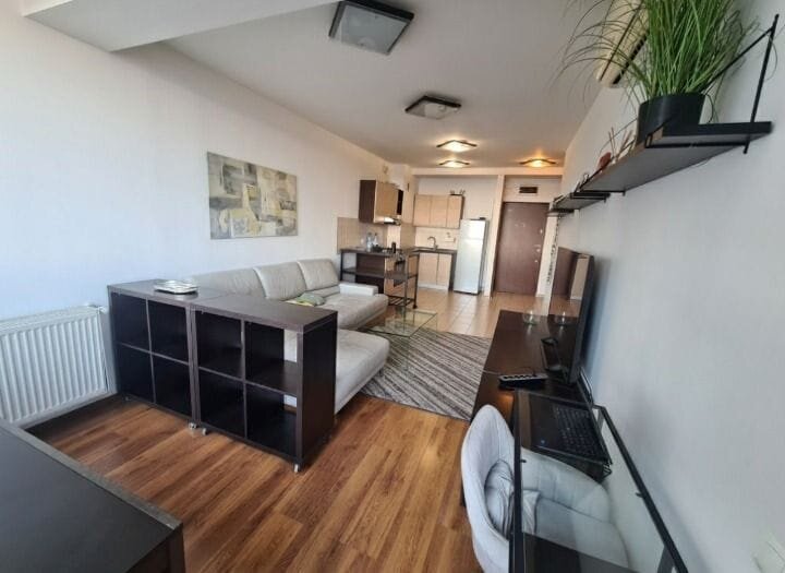 Titan, apartament bloc nou spatios + loc parcare 10 min Metrou Titan